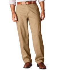 These khaki flat-front pants from Dockers prove comfort and professional polish can coexist. If you loved the popular Soft Khaki, the Classic Fit is your new update!