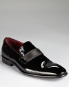 Complete your black-tie ensemble with a shiny patent leather dress shoe, perfectly crafted and with a band across the tongue for a unique touch.