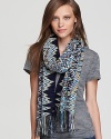 This iconic Missoni scarf in a signature zig-zag pattern is enlivened by a navy and green palette, in finely spun chenille.