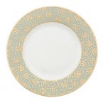 Villeroy & Boch's Aureus dinnerware is a decadent delight: golden filigree is lavished on an aquamarine decoration that stepped right off the fashion runway. Bursting lotus blossoms adorn plates and service pieces, adding shades of fuchsia, tangerine and sapphire. Aureus is a modern classic representing the convergence of past and present.