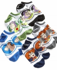 You've got a trend in these. With Buzz, Woody and his horse, Bullseye, he'll have cool, fun socks to wear with his favorite outfits.