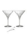 As stylish as their name implies, Soho martini glasses from Reed & Barton drinkware help you tend bar with chic sophistication. Deep vertical cuts accent already-dazzling crystal with striking luxury. Silvertone olive picks lend extra flair.