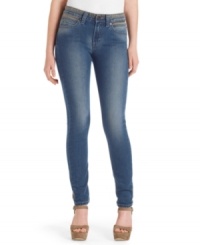 Levi's updates your favorite five-pocket skinny jeans with a high-rise and contrast-color accents!