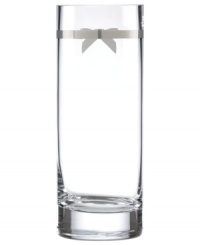 It's all in the details with the Grace Avenue vase from kate spade new york. A sweet pewter ribbon adds a preppy, feminine touch to sumptuous clear crystal.