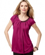 Unchained elegance, from Cable & Gauge. This dramatically-draped top makes a chic statement!