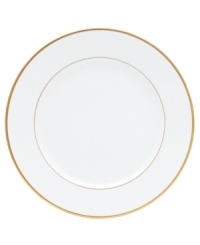 Serve special meals on Bernardaud's simply beautiful gold-rimmed dinner plates and make dining at home feel like a four-star affair.