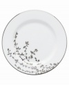 An instant classic from kate spade new york, this Gardner Street Platinum bread and butter plate exudes contemporary elegance. Stems of platinum foliage flourish on fine white bone china, creating a stylized two-tone floral motif to freshen up your formal table.