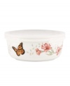 Offering more than just a pretty pattern, this dual-purpose Butterfly Meadow bowl is made for serving and later, storing your meal. A snap-on lid seals in freshness. From Lenox's collection of serveware and serving dishes.