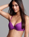 This smooth, cleavage-enhancing style features a bump pad for extra lift.