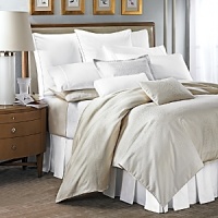 An exquisite bedskirt that coordinates well with the Aurora and Patina bedding collections.