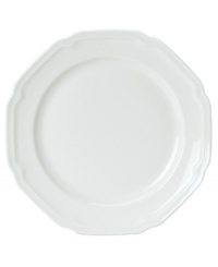 Unique geometric shapes and a clean design give the fine china dinner plates from Mikasa's Antique White dinnerware and dishes collection a modern sensibility. The fact that it's microwave, dishwasher and oven safe makes it perfect for everyday use.