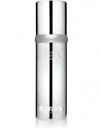 Anti-Aging Longevity Serum addresses aging where it begins, at the cellular level within DNA. Anti-Aging Longevity Serum aims to increase the lifespan of the cell, thus enhancing cell function and the overall youth of skin. To create this potent defense serum, La Prairie combed the world and harvested the most advanced, natural beauty extracts from each of the seven continents.