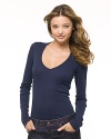 Knit long sleeve v-neck tee.