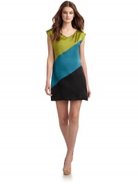 THE LOOKV neckAsymmetrical colorblock patternSleevelessFully linedTHE FITAbout 33 from shoulder to hemTHE MATERIALSilkCARE & ORIGINDry cleanImportedModel shown is 5'10 (177cm) wearing US size 4.