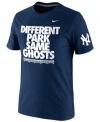 Hit a home run in support for your favorite MLB baseball team with this New York Yankees t-shirt from Nike.