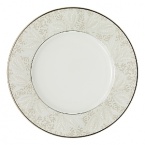 Padova is an elegant pattern with timeless appeal and features a delicate cream and pearl white motif accented with raised beading and trimmed in platinum on exquisite fine china.