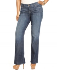 Kut from the Kloth's plus size bootcut jeans are staples for your weekend wear!