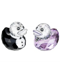 In fine feather, Sir and Lady Duck figurines don a penguin suit and violet gown in fine Swarovksi crystal. Coordinating purple beak liner and a stunning beaded necklace make Lady a particularly happy duck.