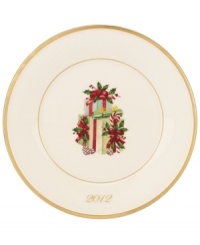 Unwrap a very special addition to the Lenox Holiday collection – the 2012 annual accent plate! Wide bands of gold on fine bone china and a beautiful stack of gifts lend new cheer to the classic dinnerware pattern.