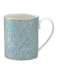 With a fresh, feminine feel and exceptional durability, the Lucille Teal can mug delivers lasting style to every day and occasion. A fanciful pattern inspired by 1950s lace trims and drapes creamy, contemporary porcelain from Denby.