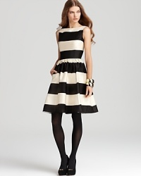 Frock around the clock in a flared kate spade new york dress emboldened by crisp horizontal stripes for a retro-chic statement. Polish off the style with a dash of pearls and patent pumps.