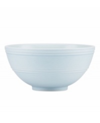 Elegance comes easy with the Fair Harbor fruit bowl, a perfect pick for sliced peaches or berries and cream. Durable stoneware in a cool sky hue is half glazed, half matte and totally timeless.