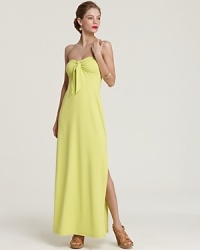 Electrify your balmy-season dress lineup with this eye-popping Susana Monaco maxi dress, cut in a lean, sinuous silhouette.