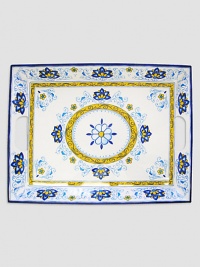 Reminiscent of vibrant, hand-painted Amalfi pottery, this durable melamine style is sure to become a cherished favorite for years to come.Melamine21 X 15.5 X 3Dishwasher safeDo not microwaveImported