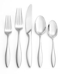 Set the table with quality and style in mind. Crafted in 18/10 stainless steel, Asteria flatware from Oneida's collection of place settings promises lasting silver shine and unparalleled durability with an easy grace and sleek fluidity to match any dinnerware and decor.