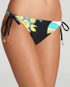 A bold pattern defines this dramatically appealing Trina Turk bikini bottom.