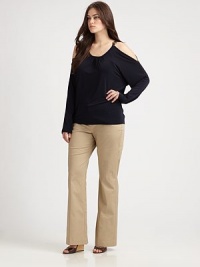 Slip on these classic twill pants featuring back waist darts to ensure a modern and flattering fit. Hook-and-eye closureZip flyFront pocketsBack waist dartsBelt loopsBack welt pocketsInseam, about 3297% cotton/3% spandexMachine washImported