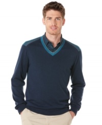 Unique contrast color details at the neckline and shoulders add a contemporary touch to this classic Perry Ellis sweater.