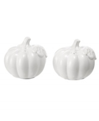 Carve out a space on the harvest table for Pumpkin serveware. At once festive and elegant, Martha Stewart Collection's figural salt and pepper shakers are crafted of glazed white porcelain to complement any setting.