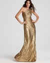 Look the part of the gilded goddess in this sweeping David Meister one-shoulder gown.