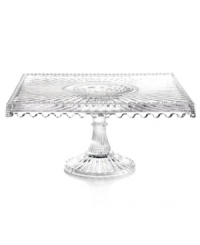 Past meets present. Feminine scalloped edges and fluted detail in sparkling crystal make this Modern Vintage square cake stand a standout at the table and on display. From the Godinger serveware collection.