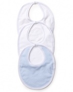 Bundled in a chic logo bag, this adorable bib set makes dinnertime a more stylish affair.