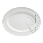 Muted shades of blues and greens with touches of platinum show nature at its finest. Elegant and unique, this fine bone china makes fine dining occasions even more spectacular.