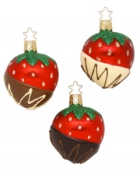 Decadent holiday treats are brilliantly hand-painted with bright colors of the season in this Strawberry Heaven set of ornaments. Mouth-blown in Germany of the finest glass for superior detail and lasting beauty.