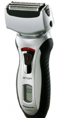 Panasonic ES-RT51-S 3-Blade Nanotech Wet/dry Rechargeable Shaver, Silver