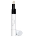 Trishs McEvoys Luminizer is a luminous complexion-enhancer designed to give all skin tones a look of healthy radiance.Directions: Twist the bottom of the applicator until product flows freely from the tip of the brush. Apply to wherever your face needs radiance and pat into skin using a Laydown Brush or ring finger.