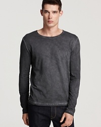 Supremely soft cotton provides a sporty layer that pairs with just about anything.