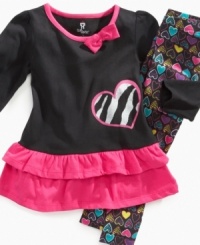 Take a pretty picture. Hearts on this Clubhouse tunic and leggings set will make her fall in love with this look.