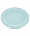 Elegance comes easy with the large Fair Harbor oval platter. Durable stoneware in a cool sky hue is half glazed, half matte and totally timeless. From the kate spade new york dinnerware collection.