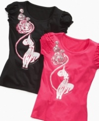 A fun and feminine t-shirt with a touch of ruffles on the sleeves and a sequined flower. Feline finish adds unique Baby Phat style.