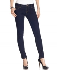 In a dark indigo wash, these Celebrity Pink skinny jeans are perfect for classic, season-less style!