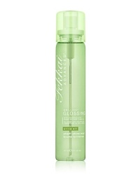 Feather-light mist delivers an even veil of shine with encapsulated olive oil plus all day long protection.