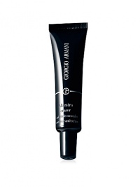 Illuminating concealer instantly brightens the eye area, gradually fading dark circles and moisturizing the eyelids. The therapeutic formula also fades away the blue tone of dark circles, while enhancing the radiance of the face. The eye area glows and the complexion's natural radiance is revived. After 2 months, the results are unquestionable and dark circles are visibly reduced. Made in France. 1 oz. 