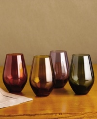 Raise a glass or four to the beauty of the sunset with richly hued Tuscany Harvest red wine glasses from Lenox. Featuring colors of the Tuscan sky at dusk, these stemless glasses look lush in any light.