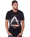 Establish your legacy of legendarily cool casual style with this graphic t-shirt from Marc Ecko Cut & Sew.