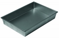 Chicago Metallic Non-Stick Bake 'N Roast Pan, 13 by 9 by 2-1/4-Inch